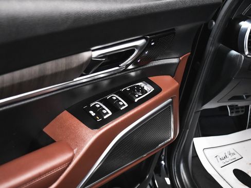 Used 2024 Kia Telluride SX image 10