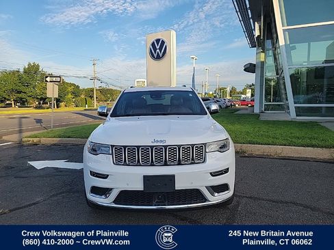 Used 2019 Jeep Grand Cherokee Summit AWD/4WD image 2