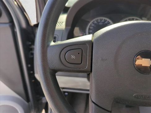 Used 2006 Chevrolet Equinox LS image 13