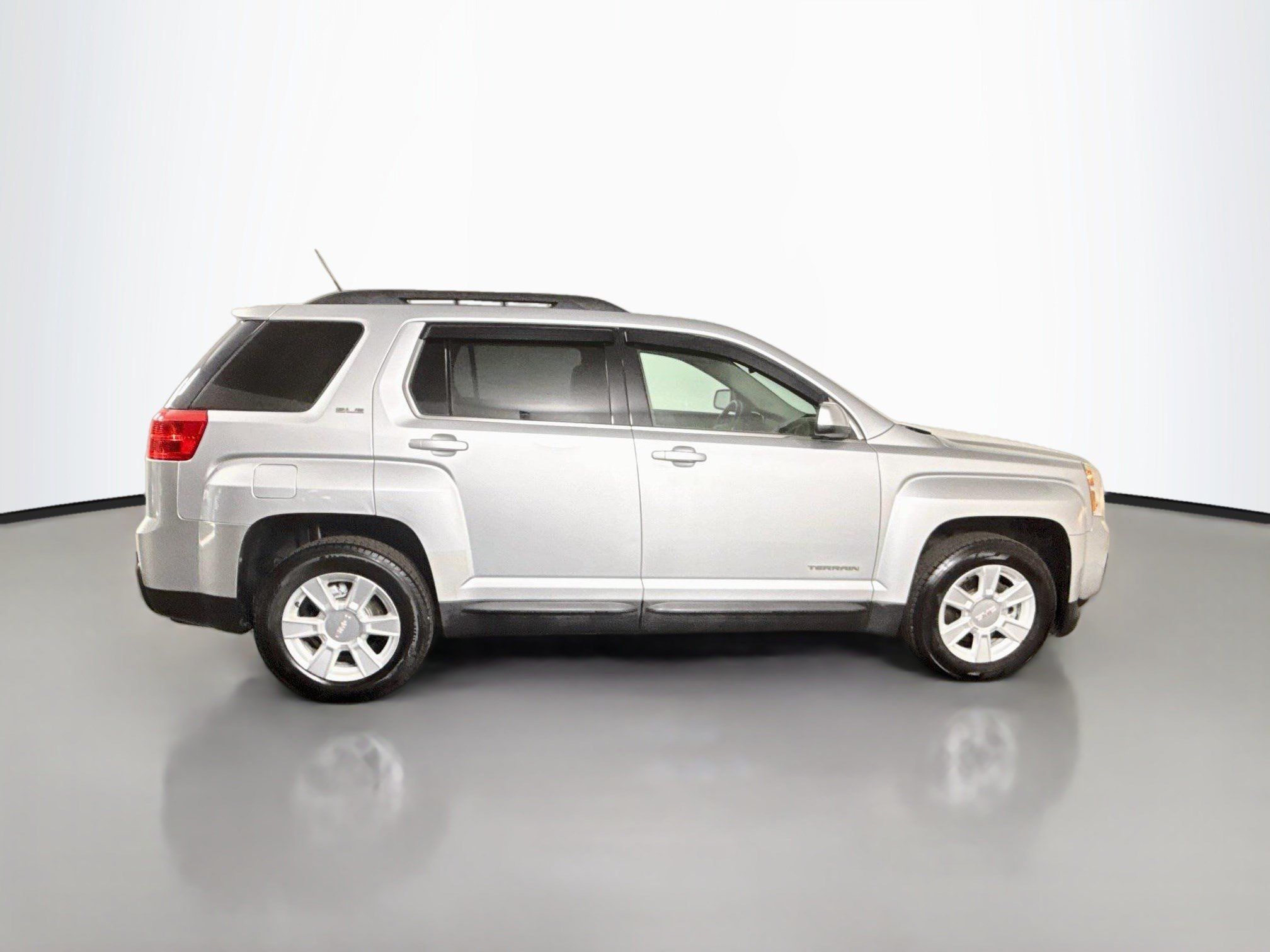 Used 2011 GMC Terrain SLE FWD image 11