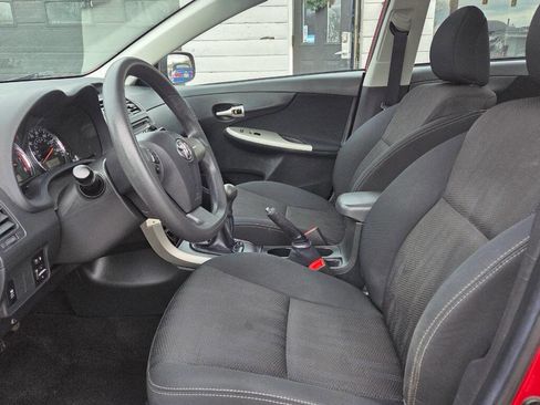 Used 2012 Toyota Corolla S image 26
