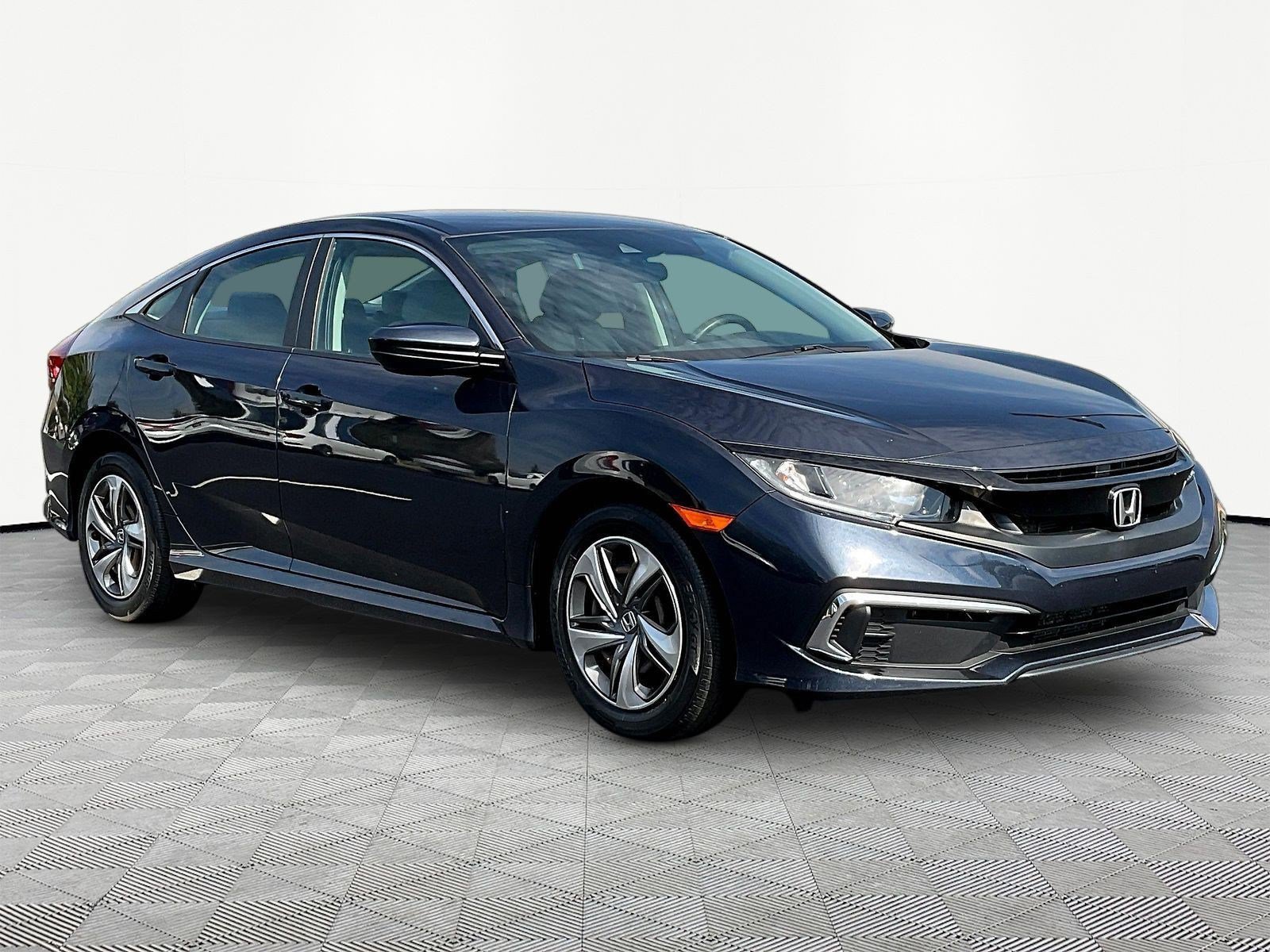 Used 2019 Honda Civic LX image 3