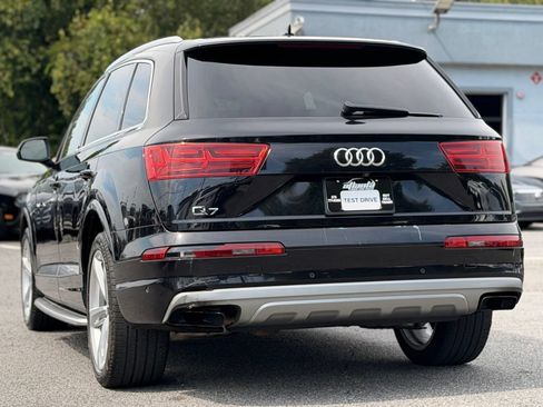 Used 2019 Audi Q7 3.0T Prestige w/ Prestige Package AWD/4WD image 3