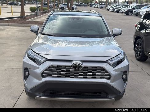 Used 2025 Toyota RAV4 Limited FWD image 6