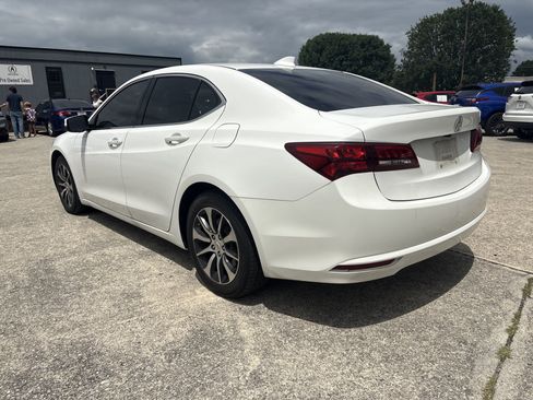 Certified 2017 Acura TLX w/ Technology Package FWD image 3