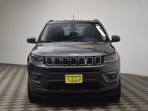 Used 2019 Jeep Compass Latitude w/ Cold Weather Group AWD/4WD image 21