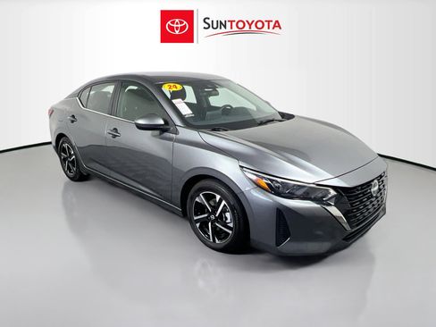 Used 2024 Nissan Sentra SV FWD image 1