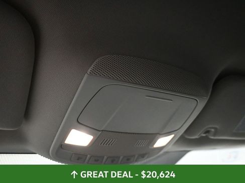 Used 2024 Ford Edge SEL image 38