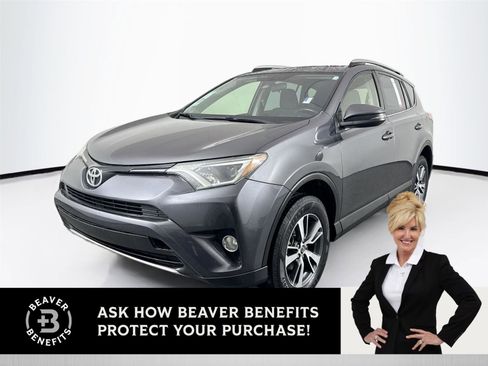 Used 2016 Toyota RAV4 XLE image 1
