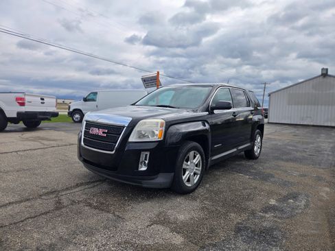 Used 2014 GMC Terrain SLE image 1