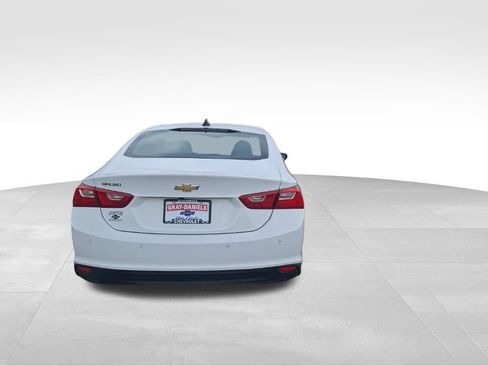 Used 2023 Chevrolet Malibu LS w/ Driver Confidence Package image 14