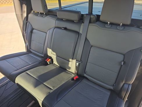 Used 2025 Chevrolet Silverado 1500 ZR2 w/ Technology Package image 13