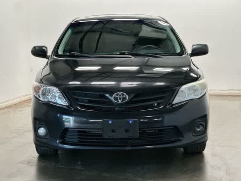 Used 2013 Toyota Corolla LE w/ Premium Pkg FWD image 25