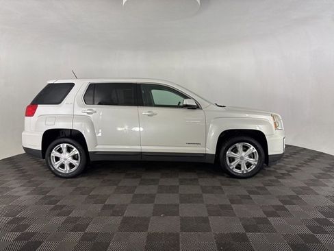 Used 2017 GMC Terrain SLE image 5
