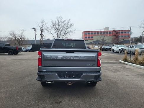 Used 2021 Chevrolet Silverado 1500 High Country w/ Safety Package II image 4