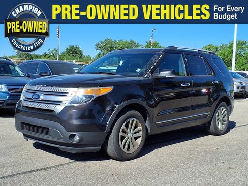 Used 2014 Ford Explorer XLT w/ Equipment Group 202A AWD/4WD image 1