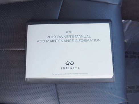Used 2019 INFINITI Q70 L 3.7 image 26