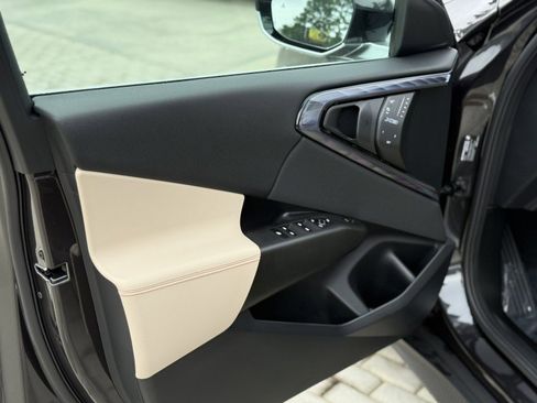 New 2025 BMW X3 xDrive30i w/ Convenience Package image 11