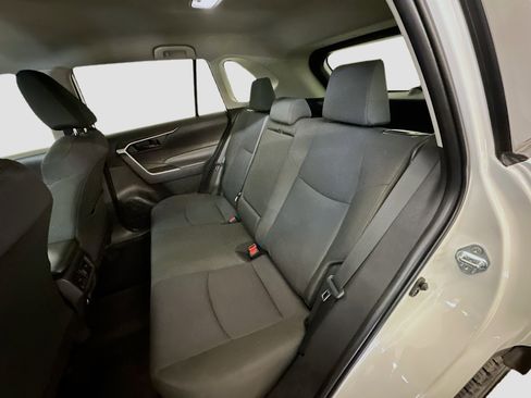 Used 2025 Toyota RAV4 LE image 29