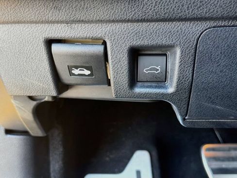 New 2025 Lexus IS 500 RWD image 43