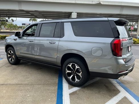 New 2026 GMC Yukon XL AT4 image 4