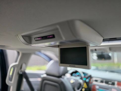 Used 2011 Chevrolet Silverado 3500 LTZ image 59