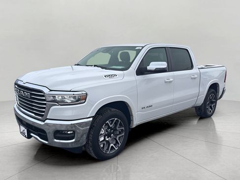 Used 2025 RAM 1500 Laramie image 8