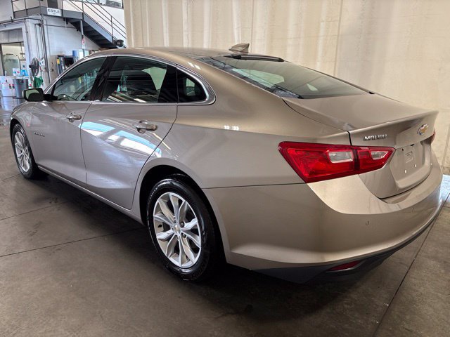 Used 2025 Chevrolet Malibu LT FWD image 6