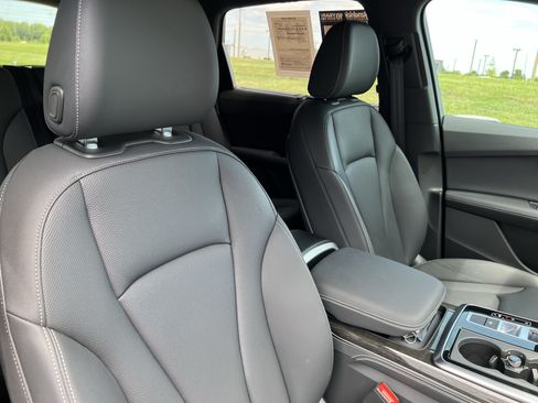 Used 2025 Audi Q7 3.0T Premium Plus AWD/4WD image 35
