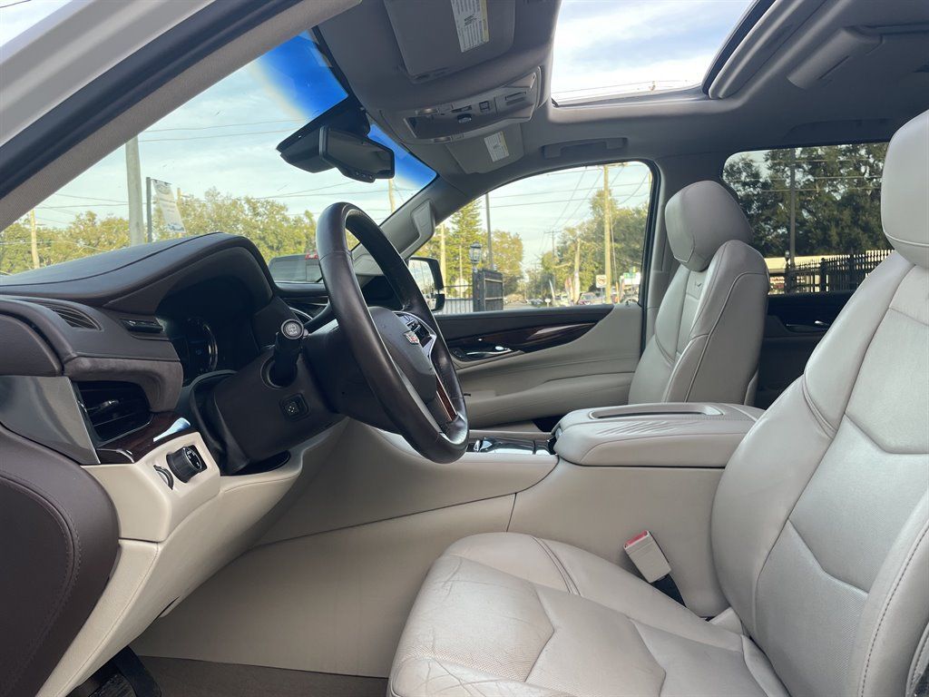 Used 2016 Cadillac Escalade ESV Luxury RWD image 22