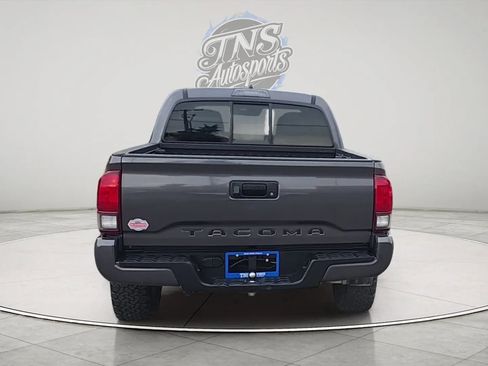 Used 2019 Toyota Tacoma SR w/ SR Convenience Package image 4
