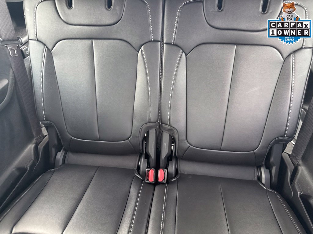 Used 2023 Jeep Grand Cherokee L Limited AWD/4WD image 35