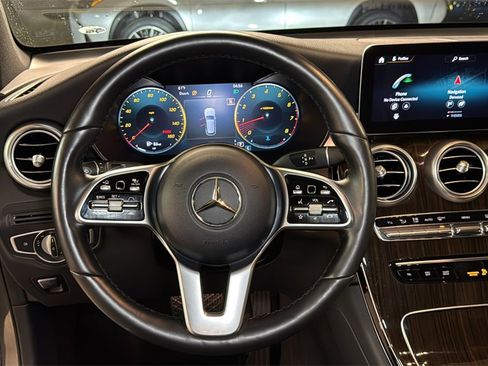 Used 2022 Mercedes-Benz GLC 300 4MATIC image 19