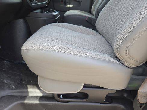 New 2025 GMC Savana 2500 w/ Driver Convenience Package image 17