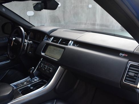 Used 2017 Land Rover Range Rover Sport SVR image 11