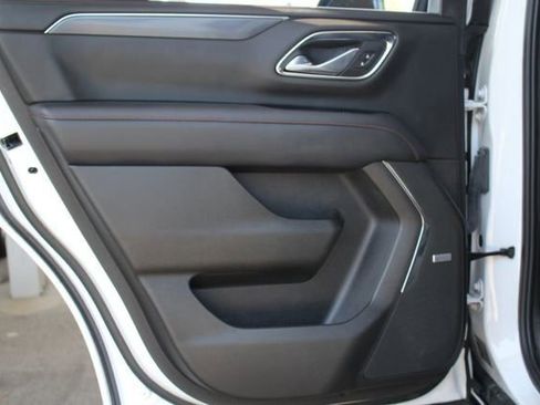 Used 2021 Chevrolet Tahoe RST w/ Luxury Package image 30