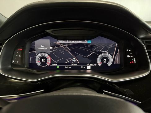 Used 2019 Audi Q8 Prestige image 16