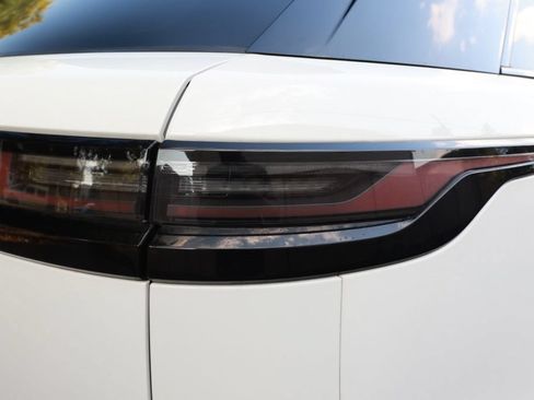 Used 2024 Land Rover Range Rover Velar S AWD/4WD image 35