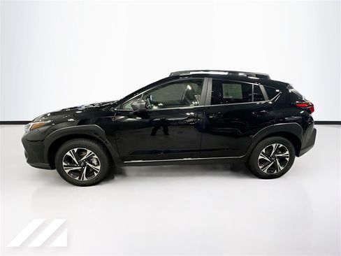 Certified 2025 Subaru Crosstrek 2.0i Premium image 8