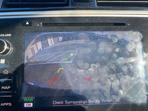 Used 2018 Subaru Outback 2.5i Touring image 27