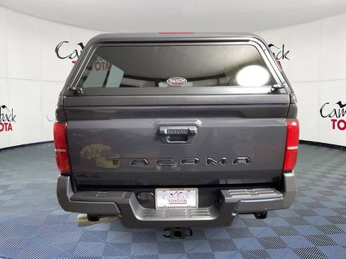 Used 2025 Toyota Tacoma TRD Sport AWD/4WD image 6