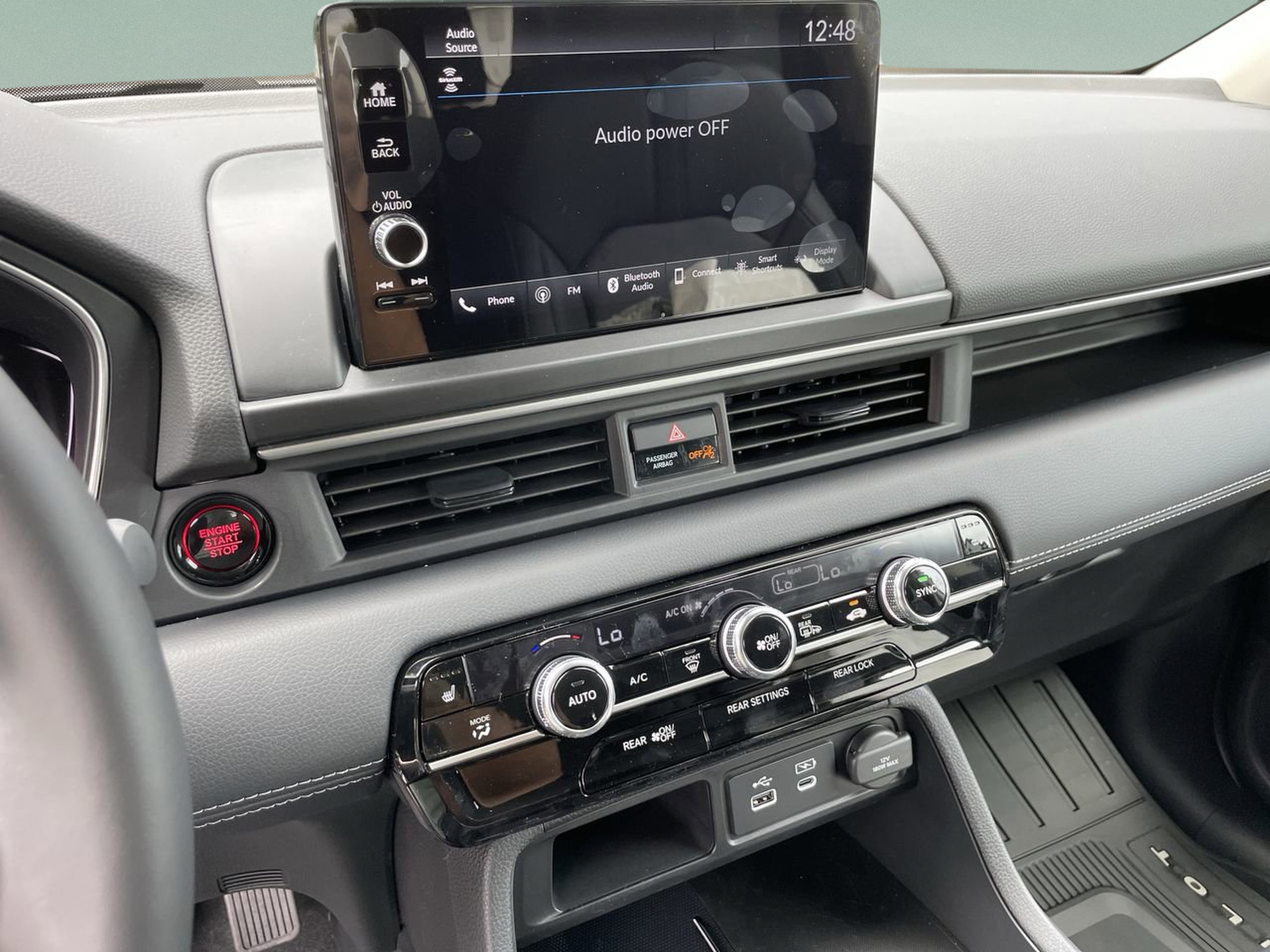 Used 2025 Honda Pilot EX-L image 13