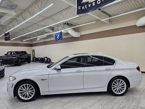 Used 2016 BMW 528i Sedan RWD image 9