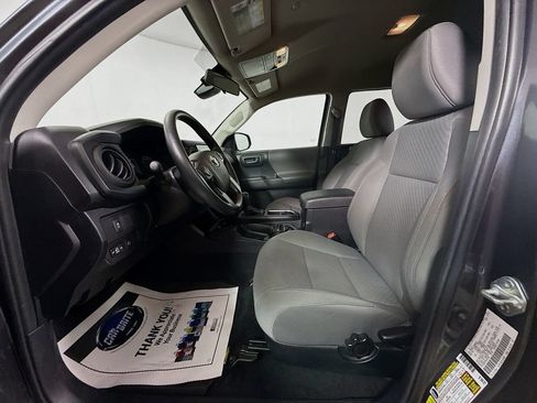 Certified 2023 Toyota Tacoma SR AWD/4WD image 20
