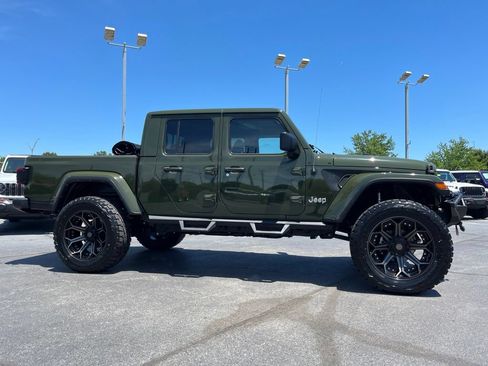 Used 2021 Jeep Gladiator Overland w/ Popular Equipment Package AWD/4WD image 53