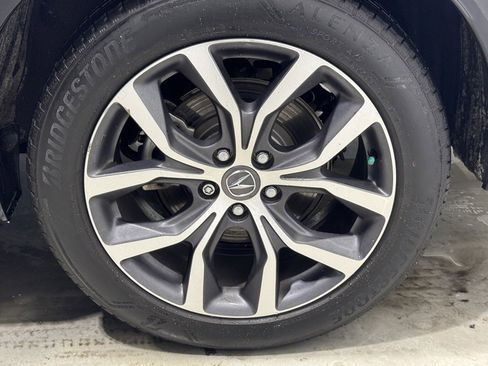 Used 2023 Acura MDX SH-AWD w/ Technology Package image 8