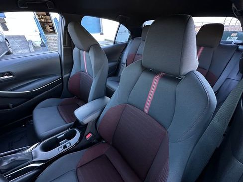 Used 2023 Toyota Corolla SE image 12