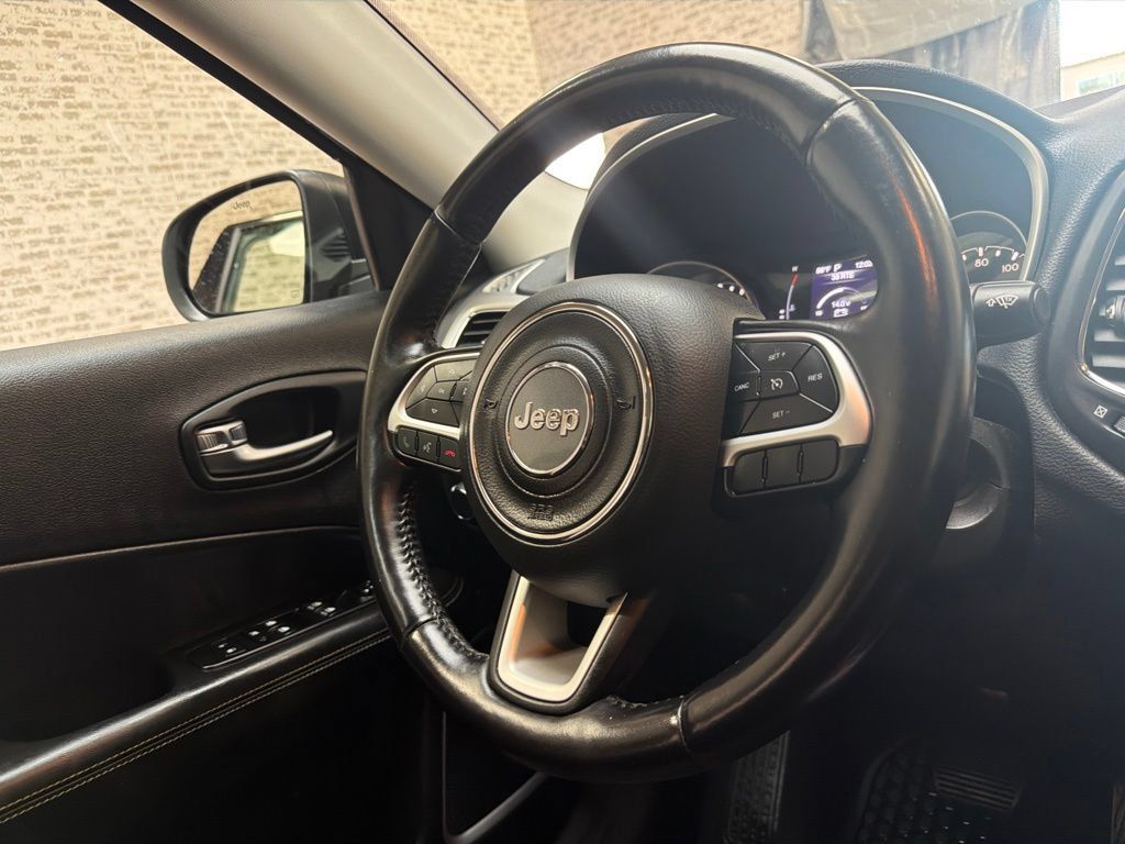 Used 2020 Jeep Compass Sport w/ Cold Weather Group FWD image 18