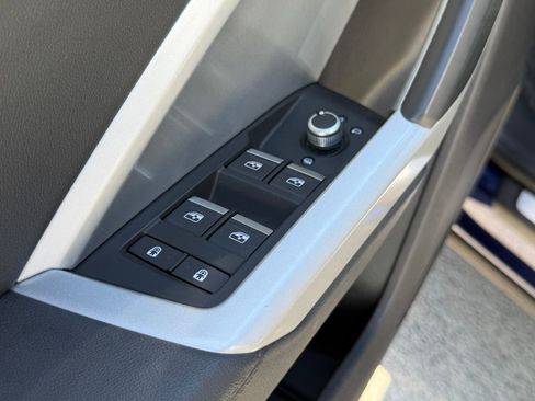 Used 2022 Audi Q3 2.0T Premium image 24