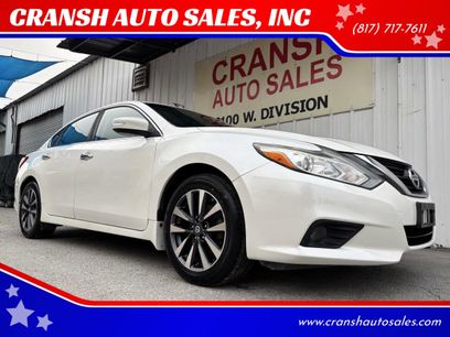 Used 2016 Nissan Altima 2.5 SV w/ Convenience Package